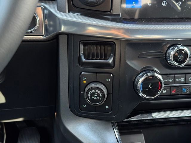 2026 Ford F-150 Lariat w/FX4 Pkg