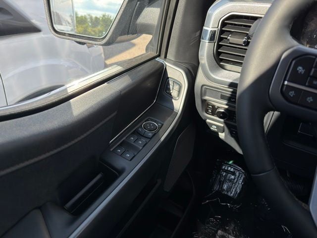 2026 Ford F-150 Lariat w/FX4 Pkg