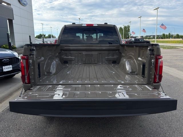 2026 Ford F-150 Lariat 6.5" Bed w/FX4 Pkg