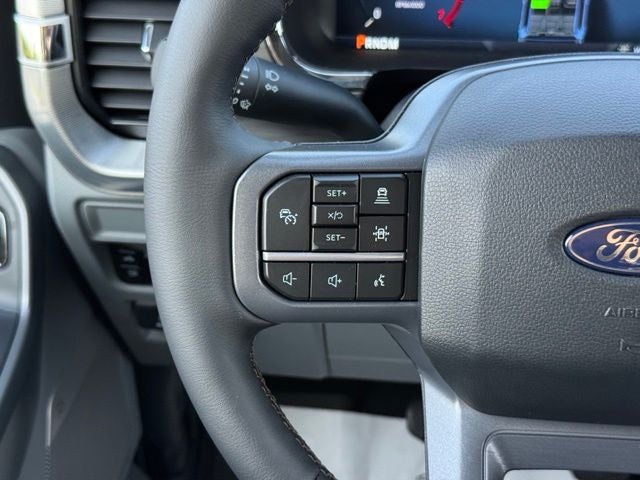 2026 Ford F-150 Lariat w/FX4 Pkg