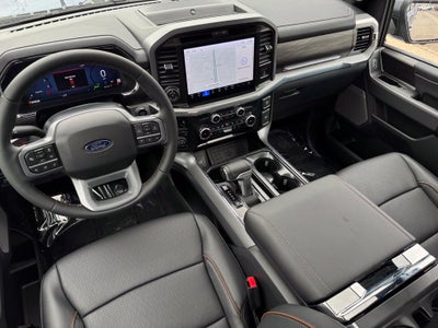 2026 Ford F-150 Lariat w/Twin Panel Roof + FX4 Pkg