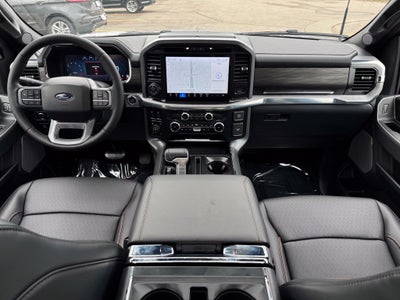 2026 Ford F-150 Lariat w/Twin Panel Roof + FX4 Pkg