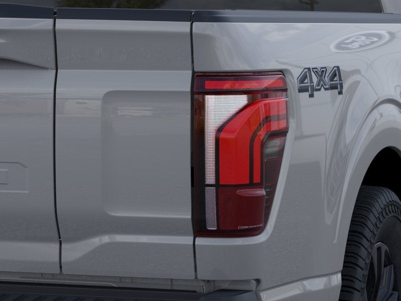 2026 Ford F-150 Lariat w/Max Tow + Twin Panel Roof