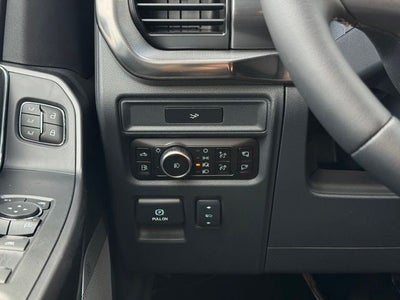 2026 Ford F-150 Lariat w/Black App Pkg