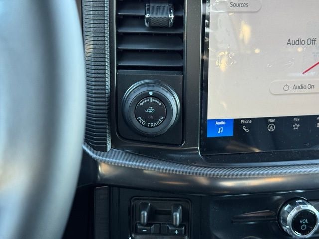 2026 Ford F-150 Platinum w/Twin Panel Roof