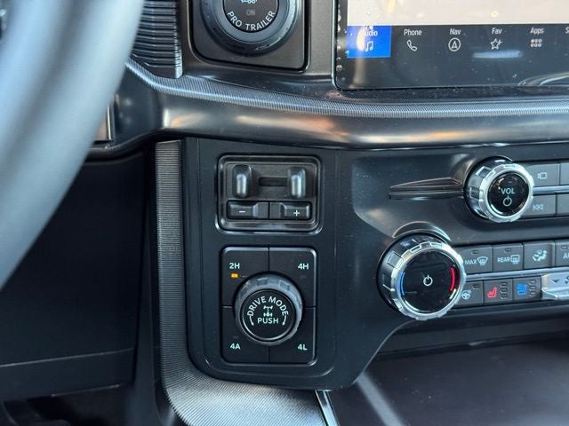 2026 Ford F-150 Platinum w/Twin Panel Roof