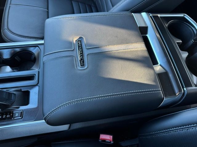 2026 Ford F-150 Platinum w/Twin Panel Roof