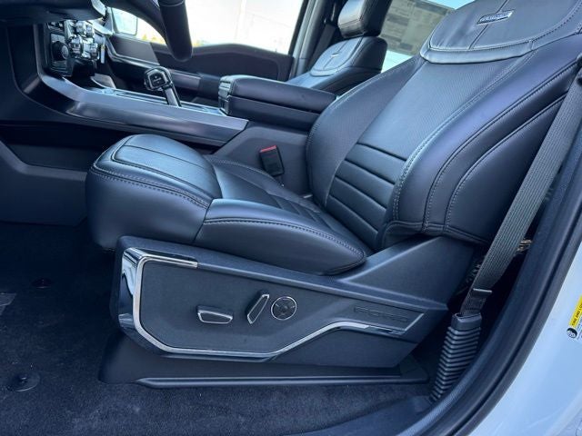 2026 Ford F-150 Platinum w/Twin Panel Roof