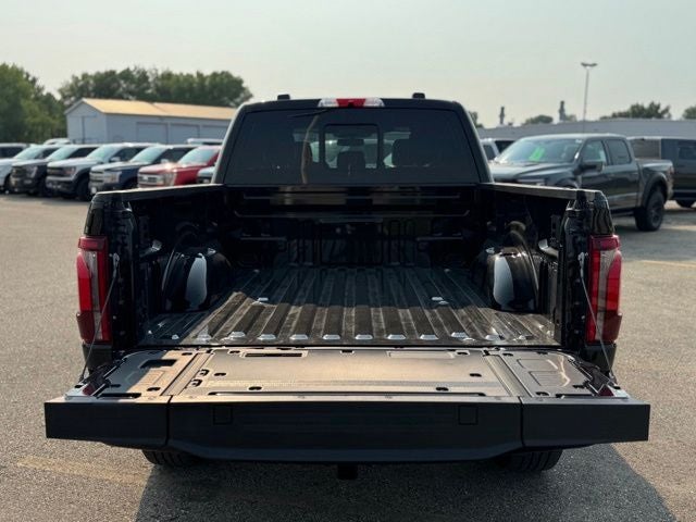 2026 Ford F-150 Platinum w/FX4 Pkg