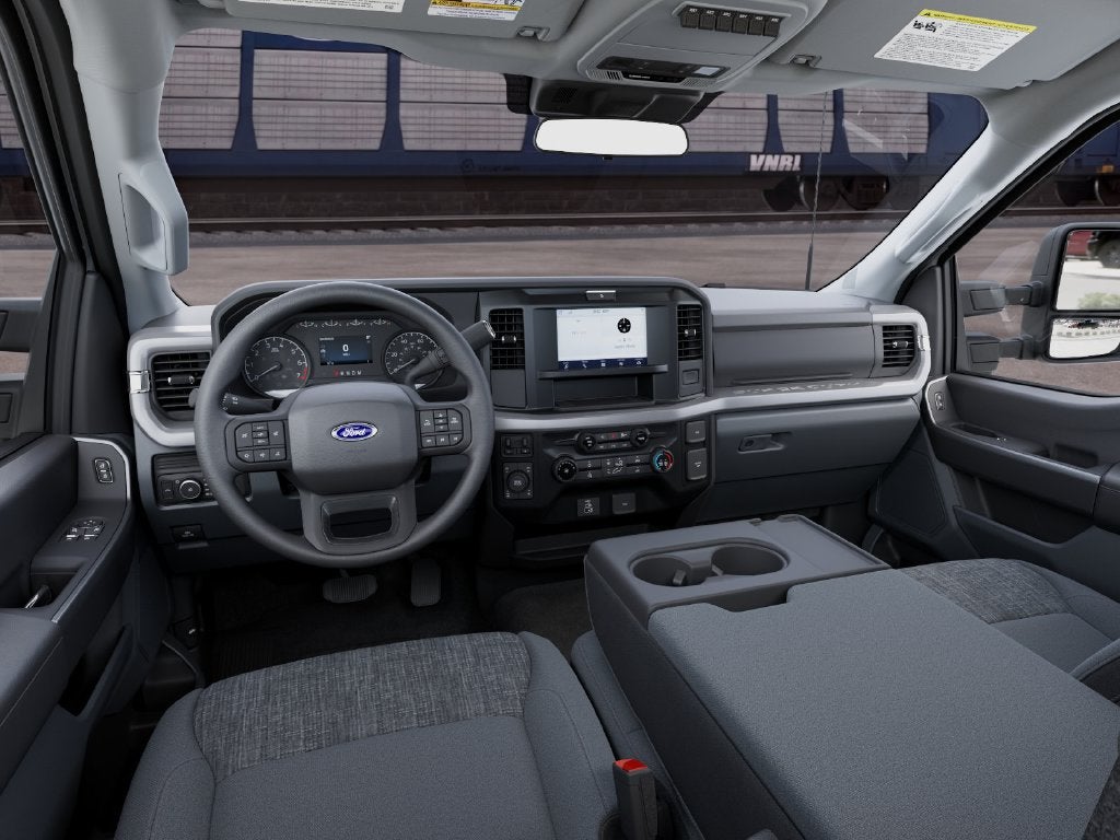 2027 Ford F-350SD XLT w/ Snow Plow and 5th Wheel Prep