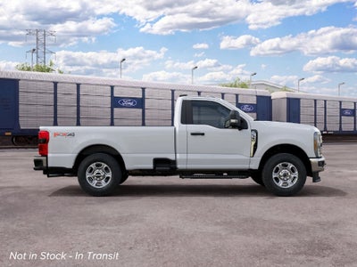 2027 Ford F-350SD XLT w/ 360 Camera Pkg and Spray In Bed Liner