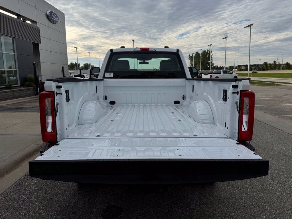 2027 Ford F-350SD XL