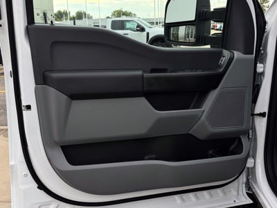 2027 Ford F-350SD XL