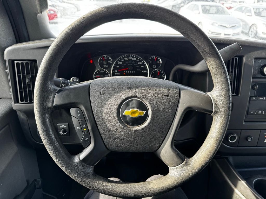 2016 Chevrolet Express 3500 Work Van Cutaway