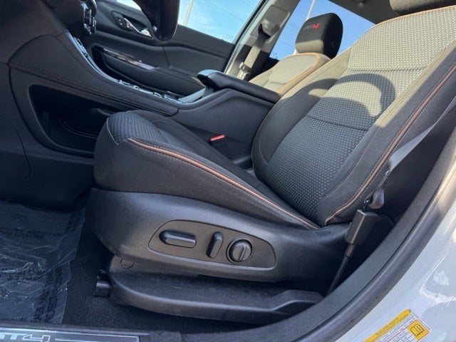 2020 GMC Acadia AT4 w/ Power Sunroof + Tow Package