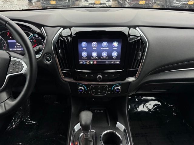 Used 2023 Chevrolet Traverse 1LT with VIN 1GNEVGKWXPJ188362 for sale in Rochester, Minnesota