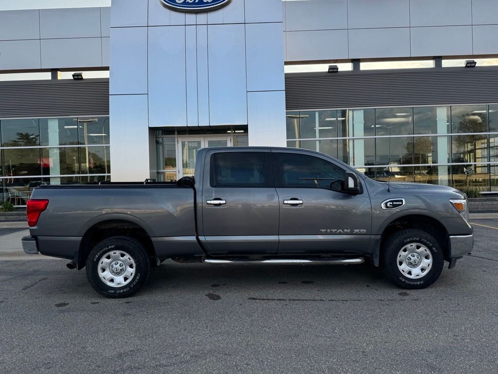 2018 Nissan Titan XD SV