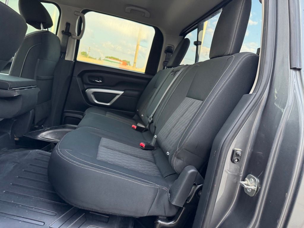 2018 Nissan Titan XD SV