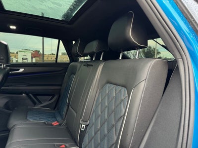 2024 Volkswagen Atlas Cross Sport 2.0T SEL Premium R-Line