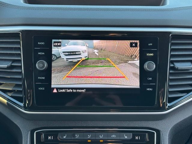 2023 Volkswagen Atlas 3.6L V6 SE w/Technology