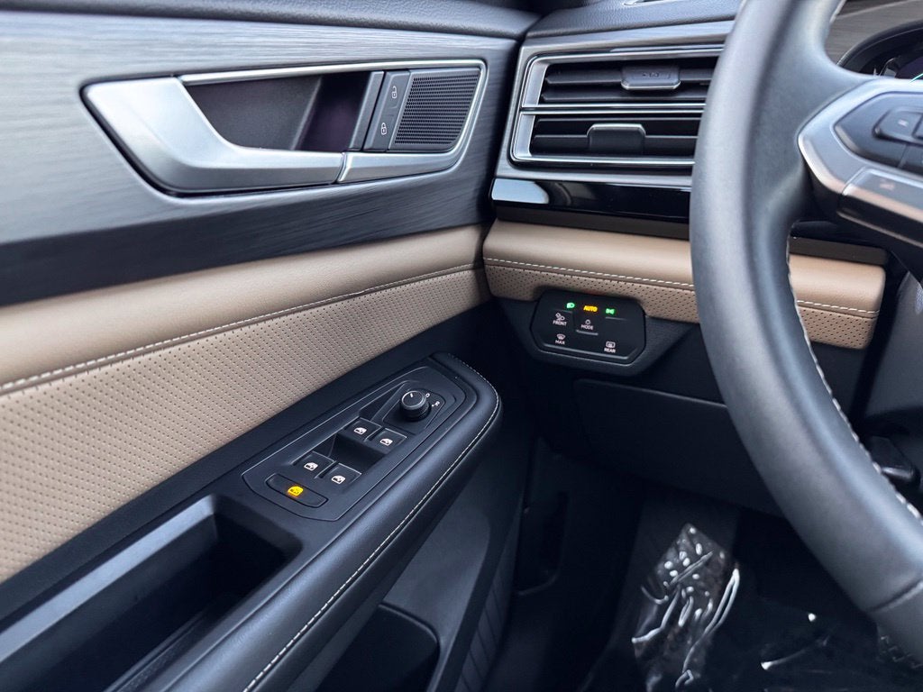 2024 Volkswagen Atlas Cross Sport 2.0T SE
