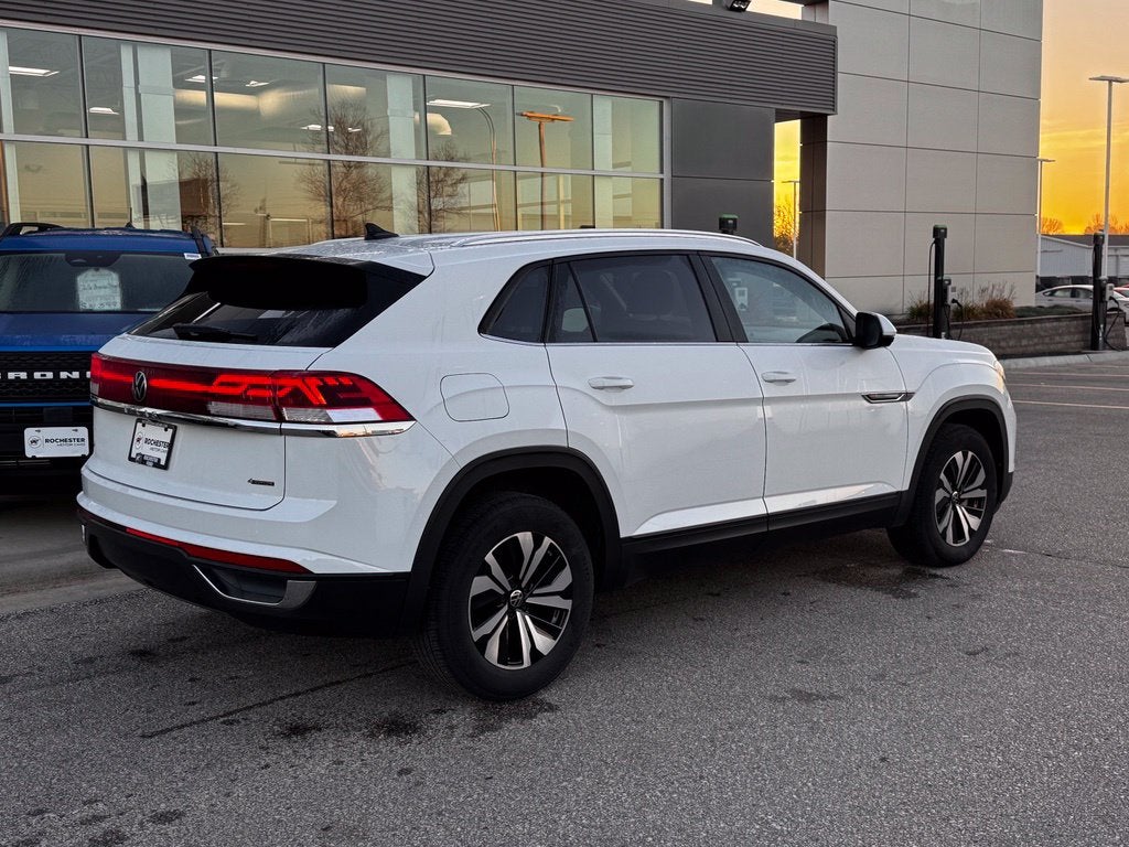 2024 Volkswagen Atlas Cross Sport 2.0T SE