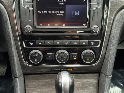 2018 Volkswagen Passat 2.0T SE