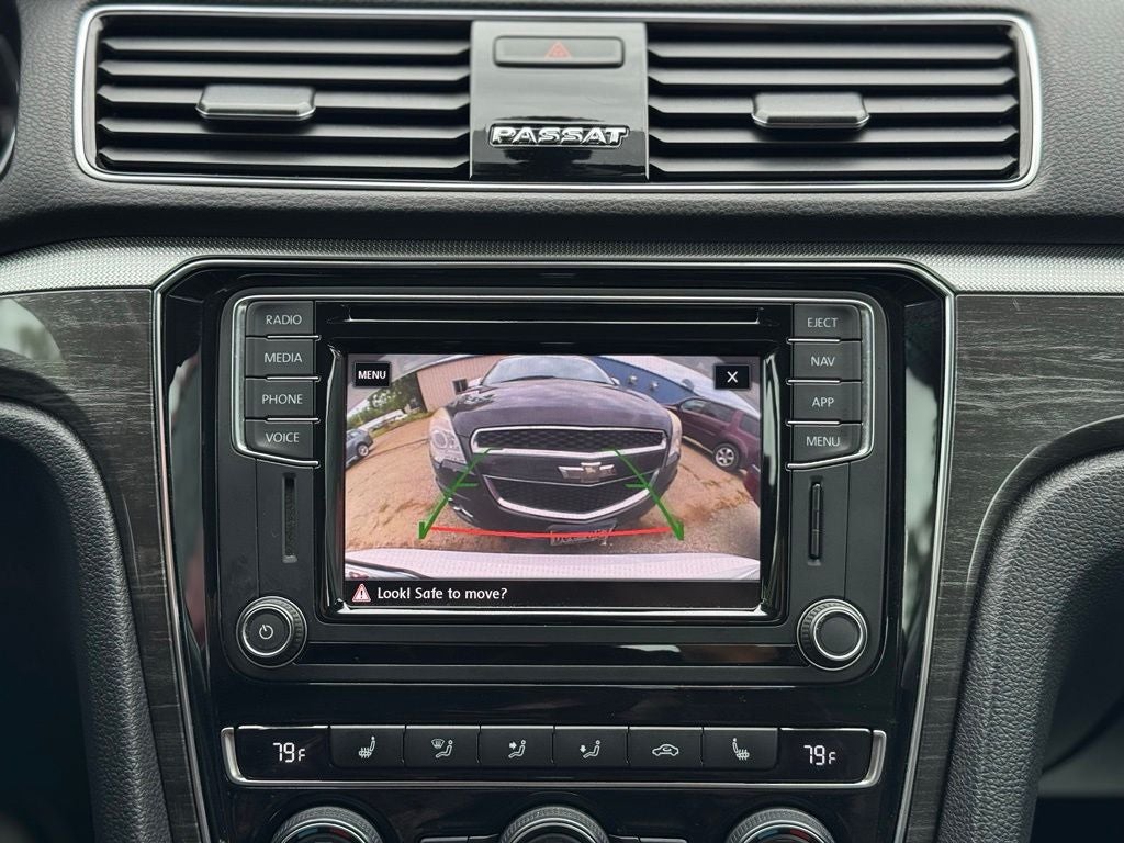 2018 Volkswagen Passat 2.0T SE
