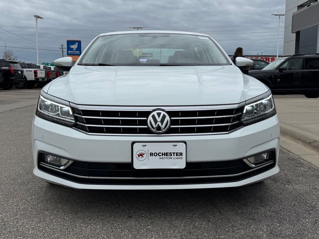 2018 Volkswagen Passat 2.0T SE