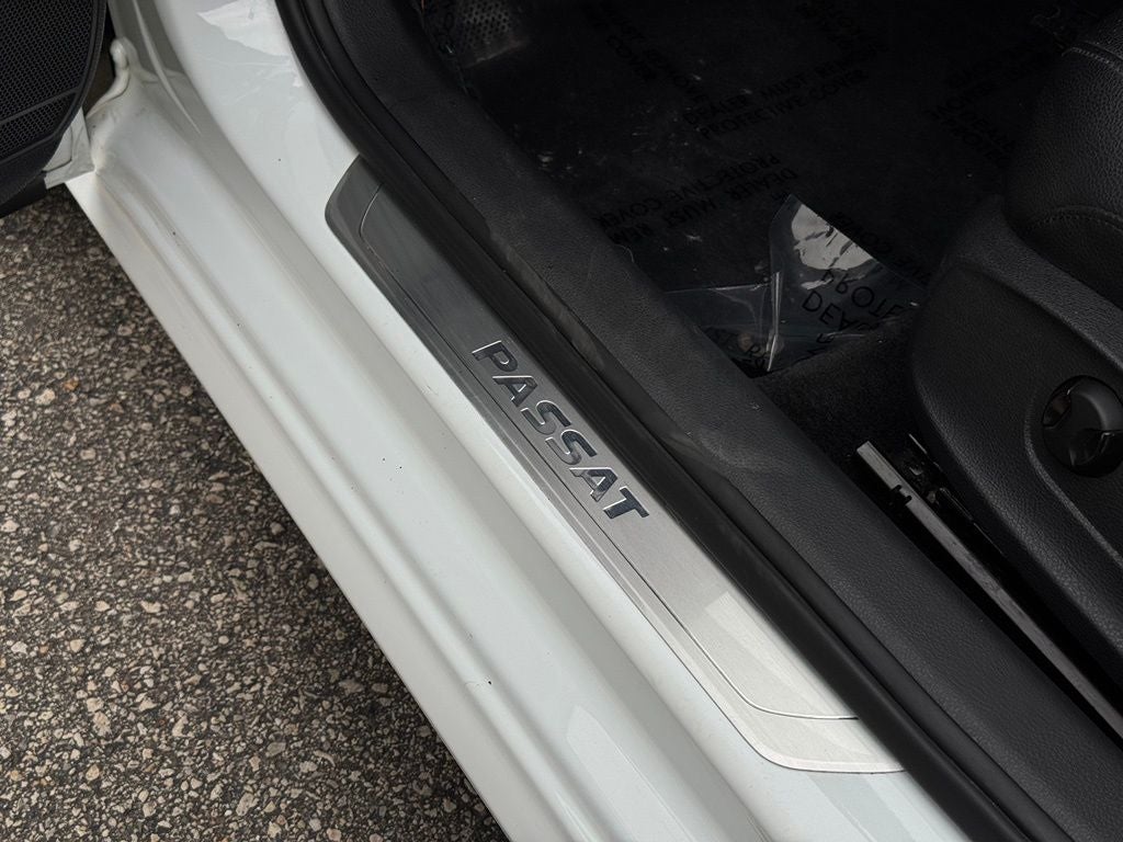 2018 Volkswagen Passat 2.0T SE