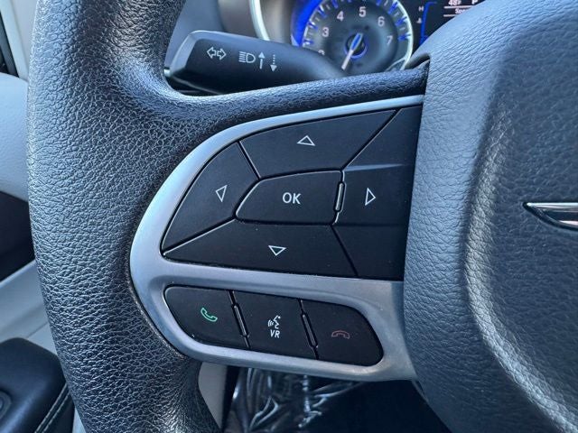 2020 Chrysler Voyager LXI