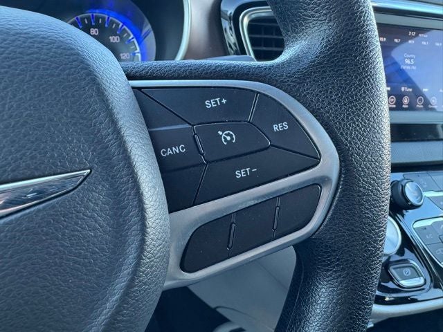 2020 Chrysler Voyager LXI