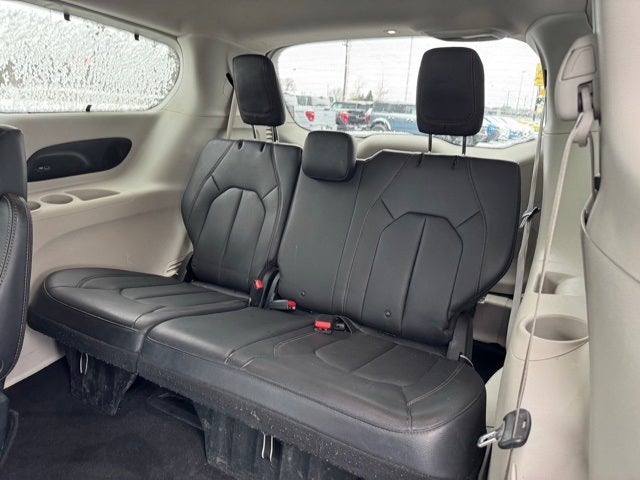 2018 Chrysler Pacifica Touring L Plus