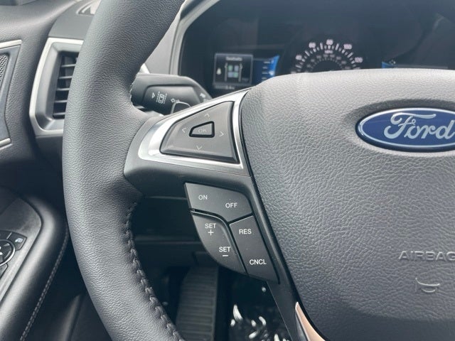 2024 Ford Edge SEL w/Heated Steering Wheel + Power Liftgate