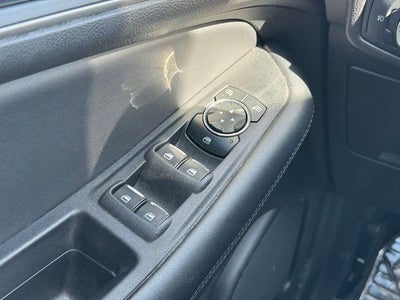 2023 Ford Edge SEL w/ Panoramic Moonroof + Heated Steering Wheel