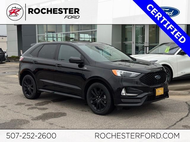 2024 Ford Edge ST-Line AWD's photo