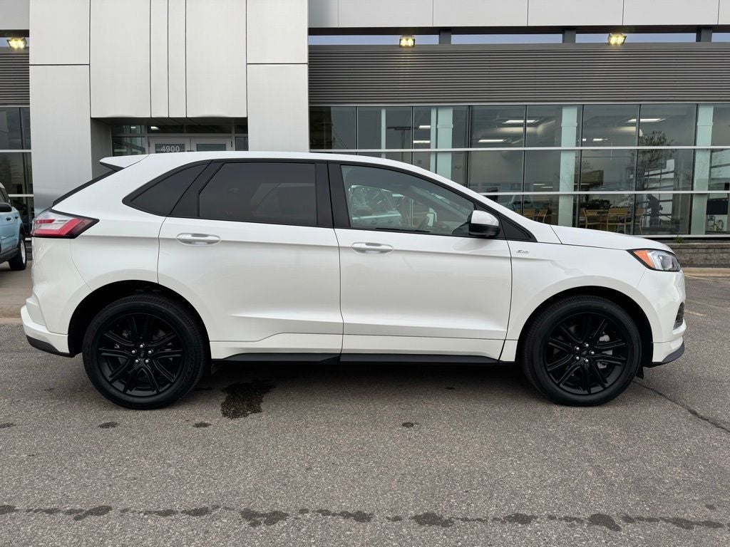 2024 Ford Edge ST Line