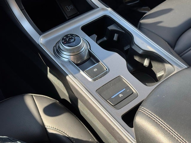 2024 Ford Edge SEL w/ Heated Steering Wheel + Trailer Tow Package