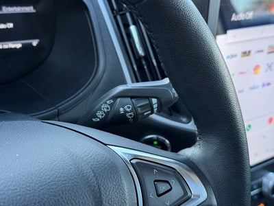 2024 Ford Edge SEL w/ Panoramic Moonroof + Heated Steering Wheel