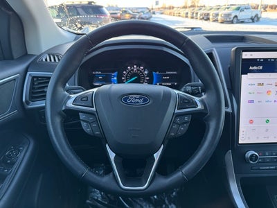 2024 Ford Edge SEL w/ Panoramic Moonroof + Heated Steering Wheel