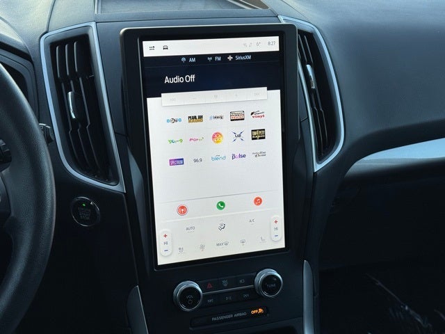 2024 Ford Edge SEL w/ Panoramic Moonroof + Heated Steering Wheel