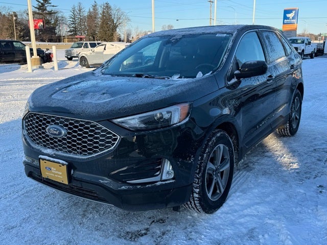 2024 Ford Edge SEL w/ Panoramic Moonroof + Heated Steering Wheel