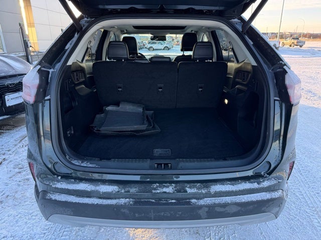 2024 Ford Edge SEL w/ Panoramic Moonroof + Heated Steering Wheel