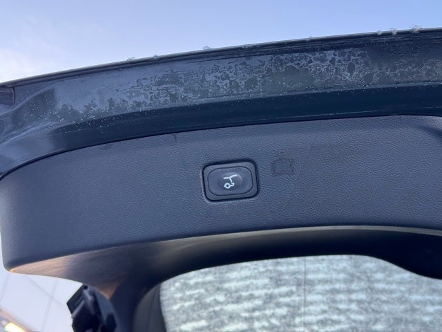 2024 Ford Edge SEL w/ Panoramic Moonroof + Heated Steering Wheel