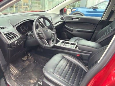 2024 Ford Edge SEL w/Panoramic Roof + Heated Steering Wheel