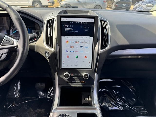 Used 2024 Ford Edge SEL with VIN 2FMPK4J99RBA95629 for sale in Rochester, Minnesota