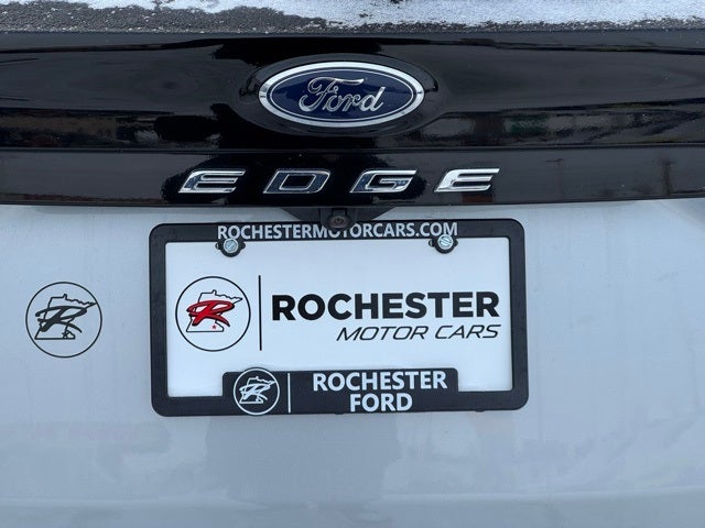 2022 Ford Edge SEL w/ Heated Steering Wheel + Power Liftgate