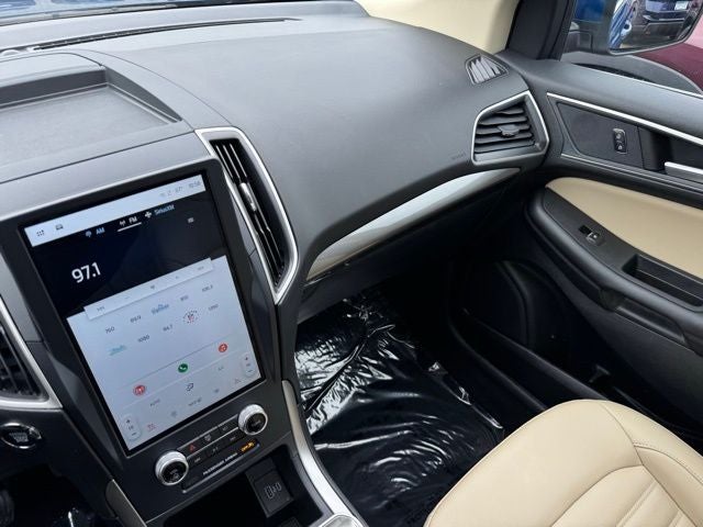 2023 Ford Edge SEL w/ Twin Panel Moonroof + Trailer Tow Package