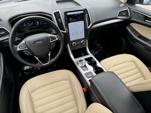 2023 Ford Edge SEL w/ Twin Panel Moonroof + Trailer Tow Package