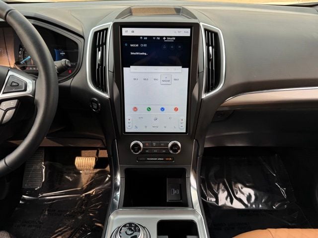 Used 2024 Ford Edge Titanium with VIN 2FMPK4K91RBA39098 for sale in Rochester, Minnesota